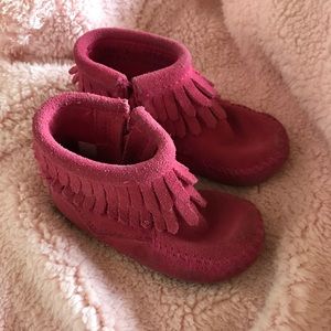 Toddler fringe Minnetonka booties
